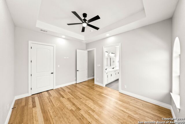 Image 31 of 45 For 1954 Venezia