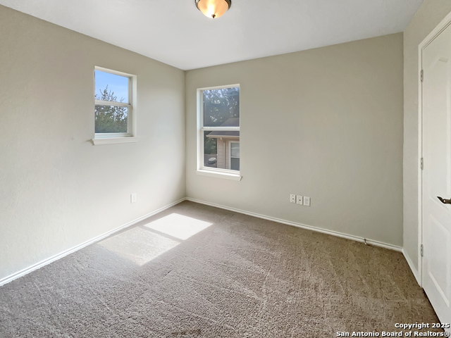 Image 15 of 21 For 5724 Columbia