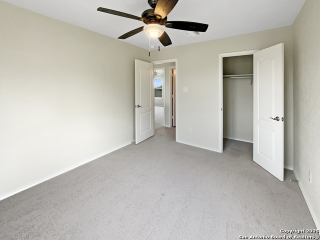 Image 19 of 21 For 5724 Columbia