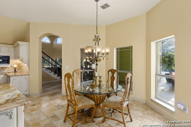 Image 14 of 54 For 443 Rosewood Dr