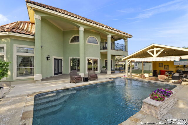 Image 40 of 54 For 443 Rosewood Dr