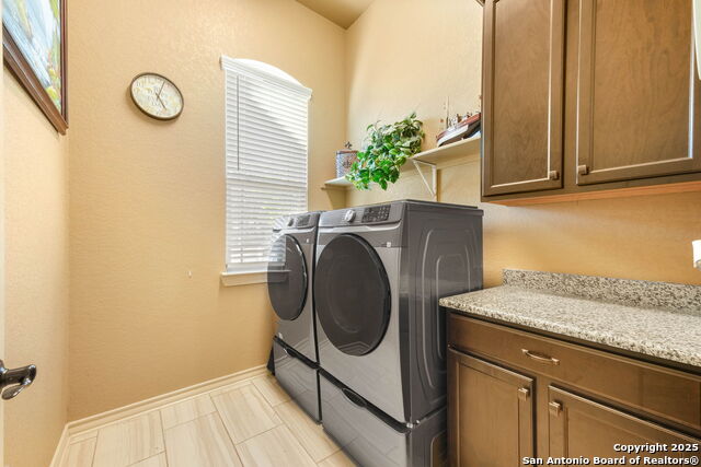 Listing photo id 33 for 10150 Bricewood Run