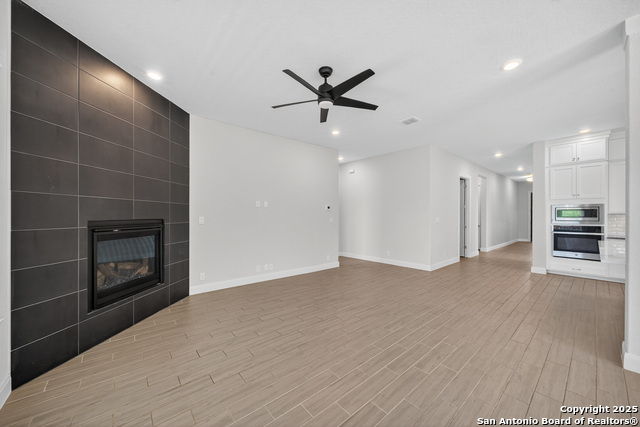 Listing photo id 9 for 22811 Grande Vista