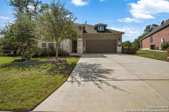Listing photo id 0 for 22811 Grande Vista