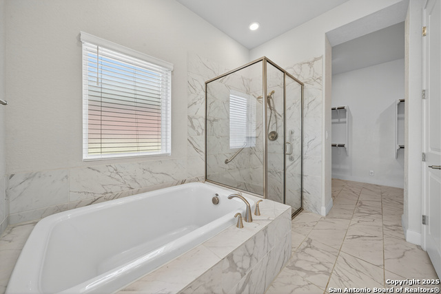 Listing photo id 20 for 22811 Grande Vista