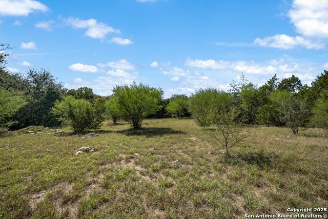 Listing photo id 32 for 22811 Grande Vista