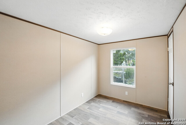 Image 14 of 20 For 938 Covered Wagon