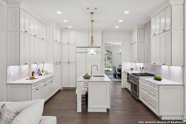 Image 15 of 50 For 512 Blackjack Oak