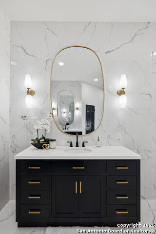 Image 26 of 50 For 512 Blackjack Oak