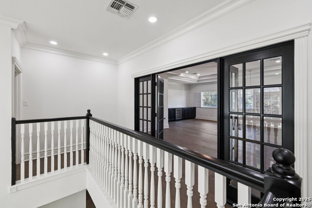 Image 39 of 50 For 512 Blackjack Oak