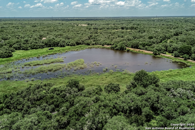 Listing photo id 4 for Tbd Fm 682  