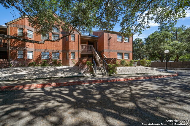 Details for 7930 Roanoke Run 1111, San Antonio, TX 78240