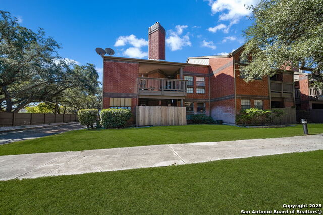 Image 25 of 28 For 7930 Roanoke Run 1111