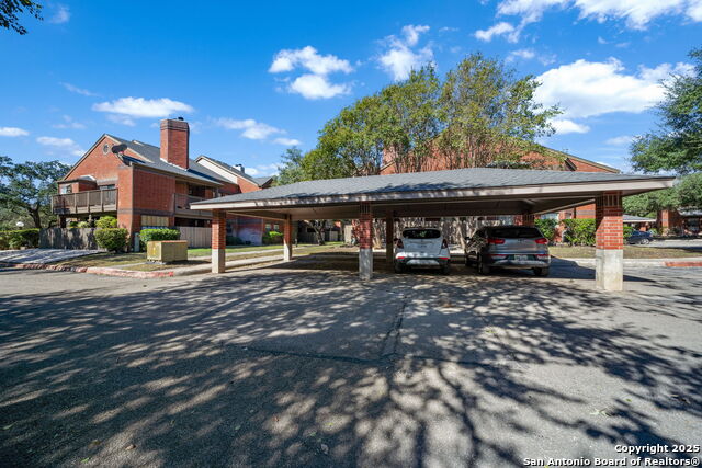 Image 26 of 28 For 7930 Roanoke Run 1111