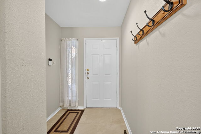 Image 4 of 28 For 7930 Roanoke Run 1111