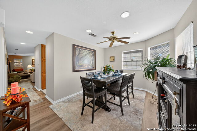 Image 5 of 28 For 7930 Roanoke Run 1111