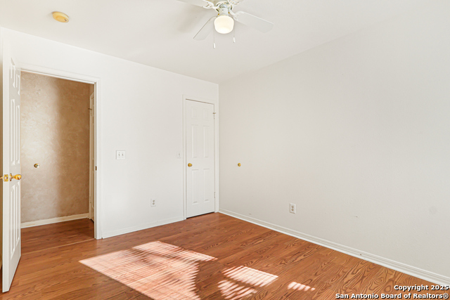 Image 16 of 30 For 2500 Grove Park