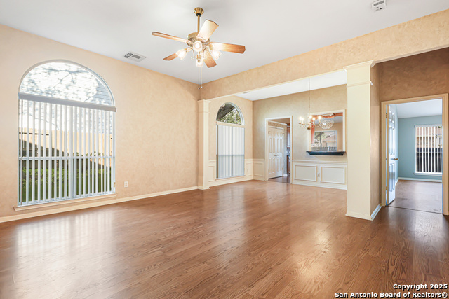 Image 3 of 30 For 2500 Grove Park