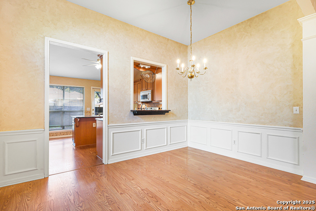 Image 6 of 30 For 2500 Grove Park