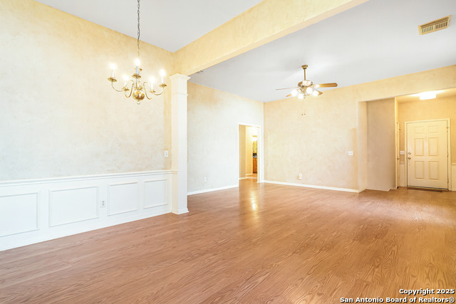 Image 7 of 30 For 2500 Grove Park