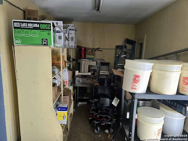 Image 4 of 18 For 298 El Monte