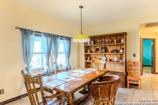 Image 10 of 39 For 947 County Road 302