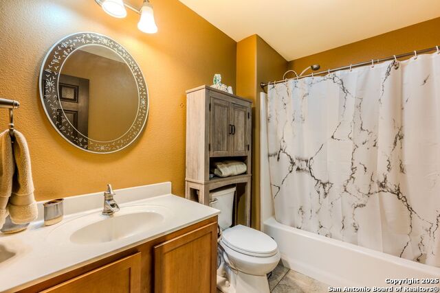 Image 15 of 39 For 947 County Road 302