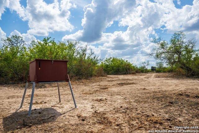 Image 24 of 39 For 947 County Road 302