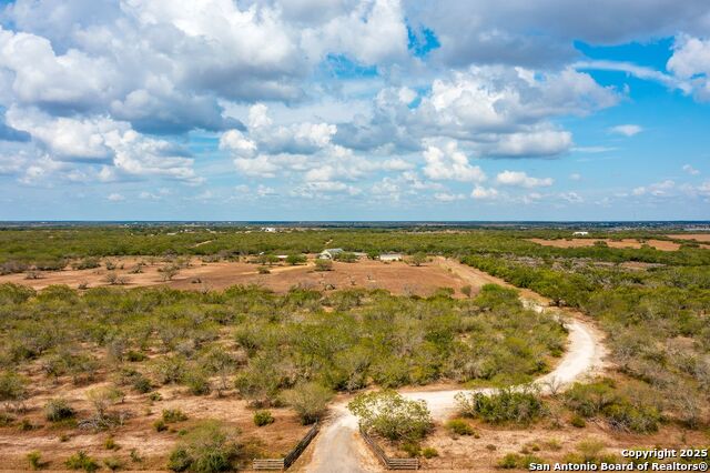 Image 25 of 39 For 947 County Road 302