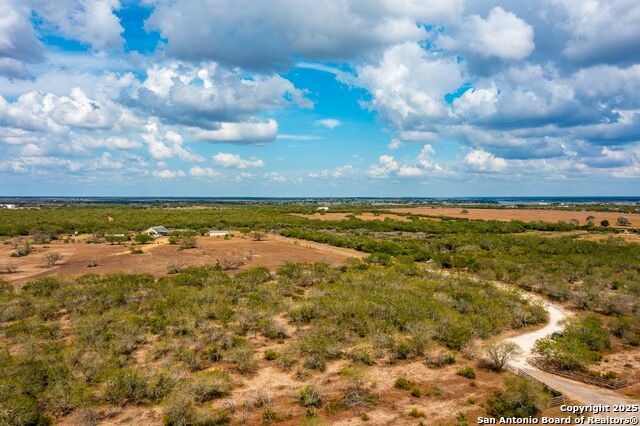 Image 26 of 39 For 947 County Road 302