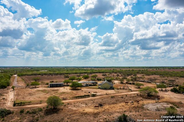 Image 30 of 39 For 947 County Road 302