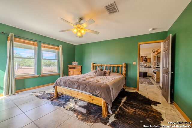 Image 8 of 39 For 947 County Road 302