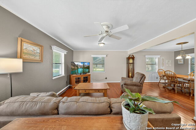 Image 5 of 48 For 1323 Kollman Drive