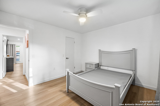 Listing photo id 22 for 12319 La Albada St