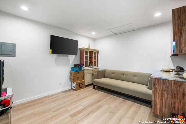 Listing photo id 27 for 12319 La Albada St