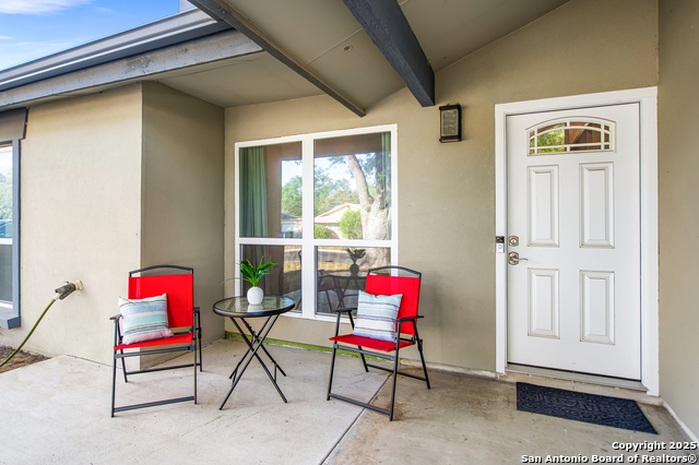 Listing photo id 1 for 12319 La Albada St