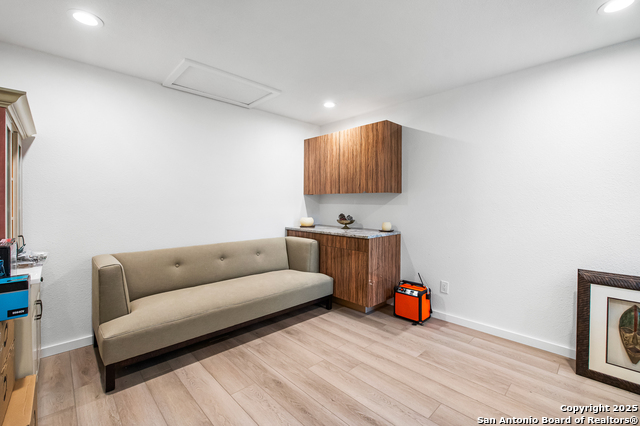 Listing photo id 28 for 12319 La Albada St