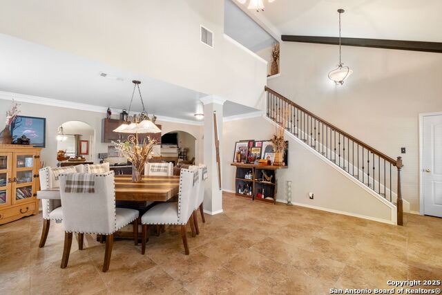 Image 10 of 37 For 12211 Hart Crest