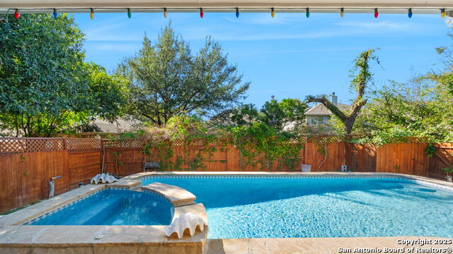 Image 27 of 37 For 12211 Hart Crest