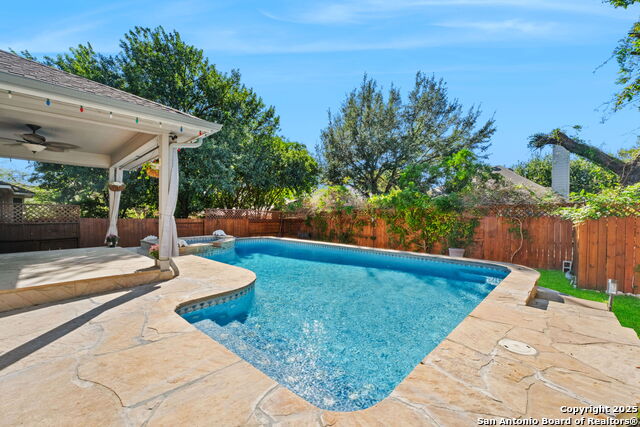 Image 31 of 37 For 12211 Hart Crest