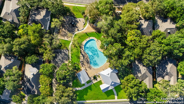 Image 33 of 37 For 12211 Hart Crest