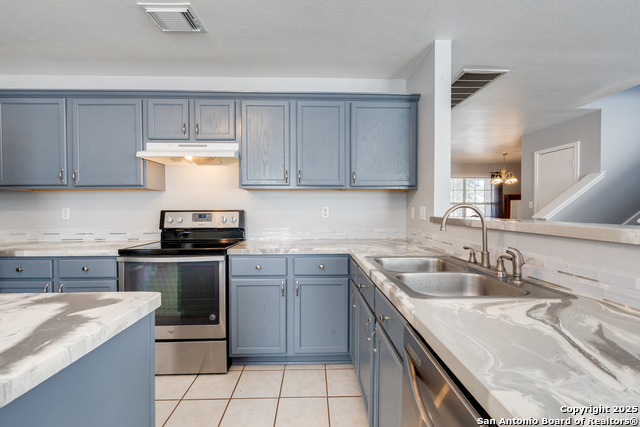 Image 10 of 25 For 1615 Sunnycrest