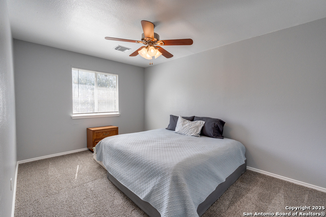 Image 20 of 25 For 1615 Sunnycrest