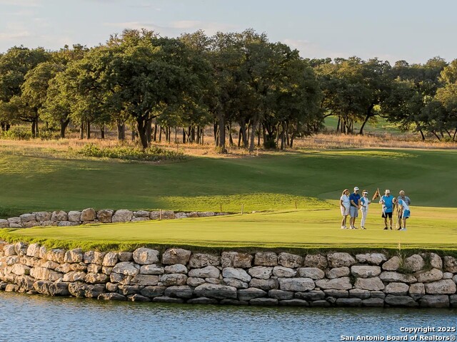 Image 30 of 33 For 1355 Dancing Oak