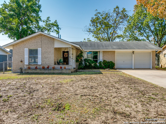 Image 2 of 25 For 342 Killarney