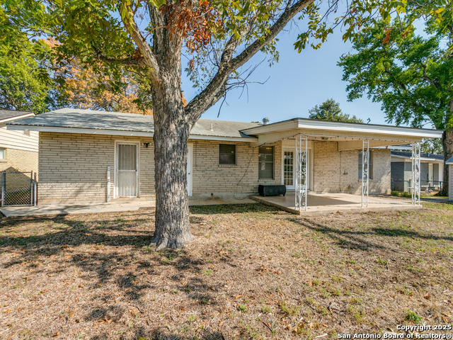 Image 24 of 25 For 342 Killarney