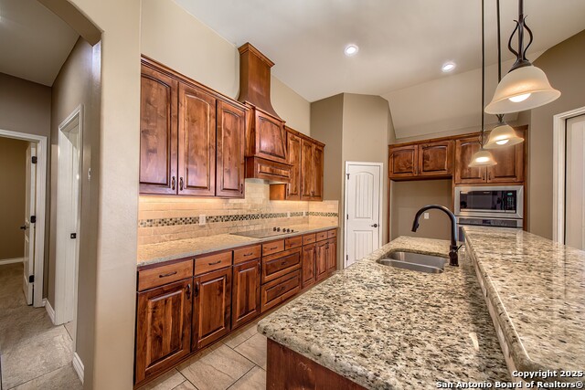 Image 15 of 27 For 104 N. Elise Dr.