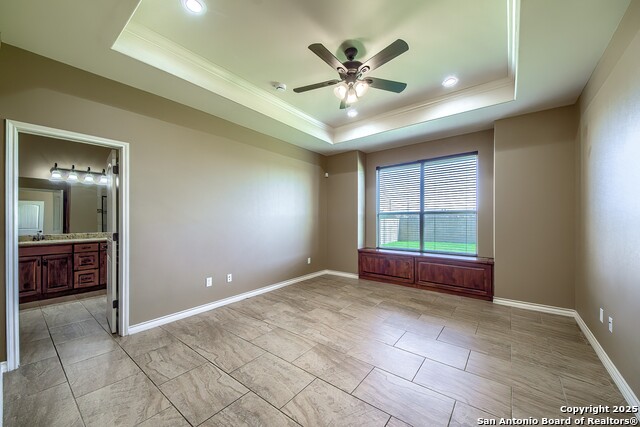 Image 16 of 27 For 104 N. Elise Dr.