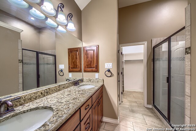 Image 19 of 27 For 104 N. Elise Dr.