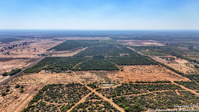 Listing photo id 20 for 3530 Cr 331 E